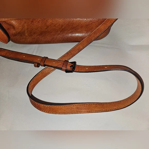 Cogna Leather Purse - Picture 15 of 16